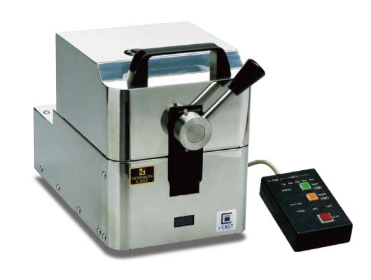 チタン鋳造機（シンビオンキャスト）